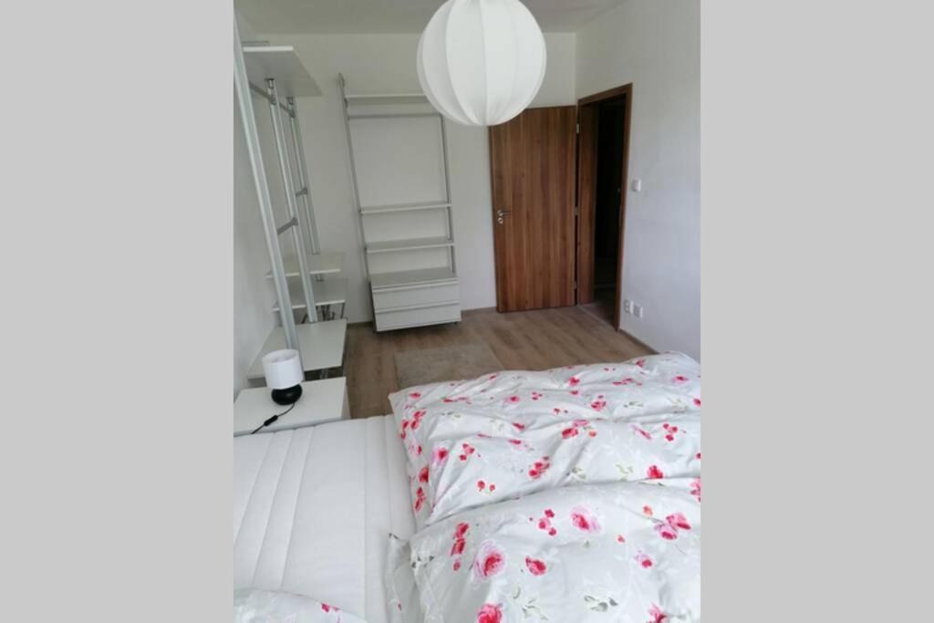 Apartman Blizko Hlavnej Stanice A Centra Mesta Bardejov Dış mekan fotoğraf